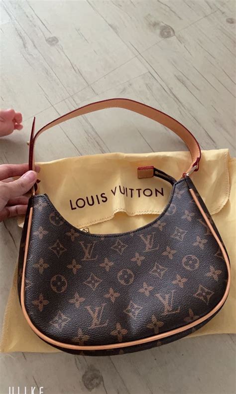 lv underarm bag